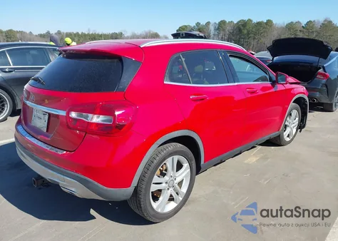 2016 Mercedes-Benz Gla 250 z USA, uszkodzony, nr VIN WDCTG4EB0GJ214334